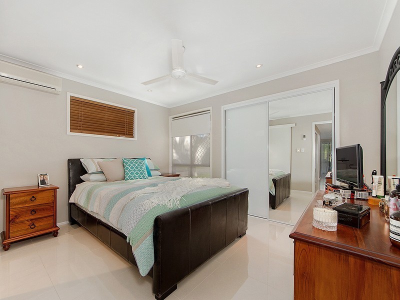 10 Tivoli Court, Carrara QLD 4211