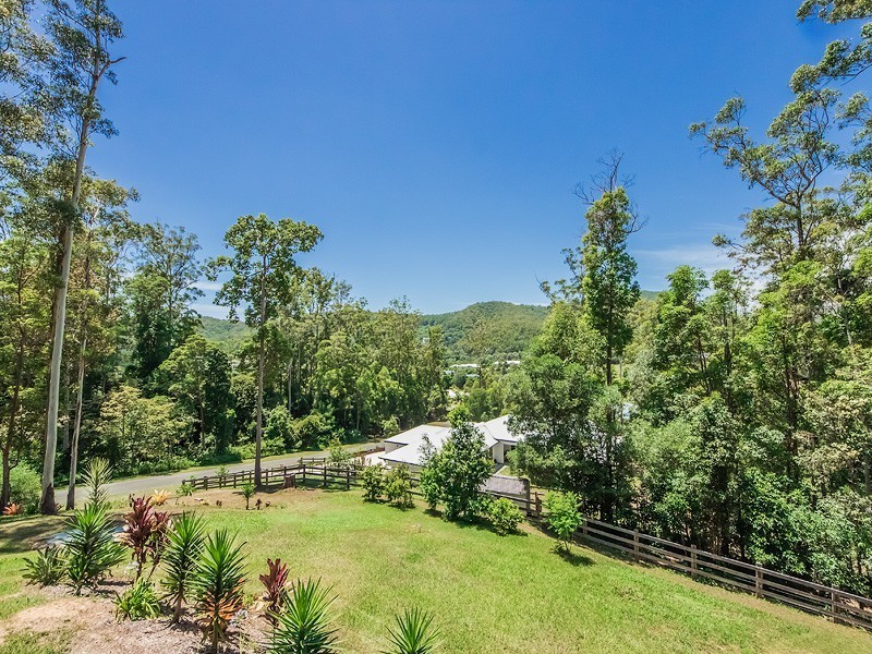 40 Friarbird Crescent, Bonogin QLD 4213