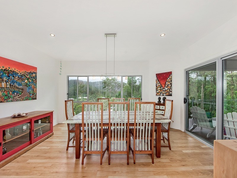 40 Friarbird Crescent, Bonogin QLD 4213