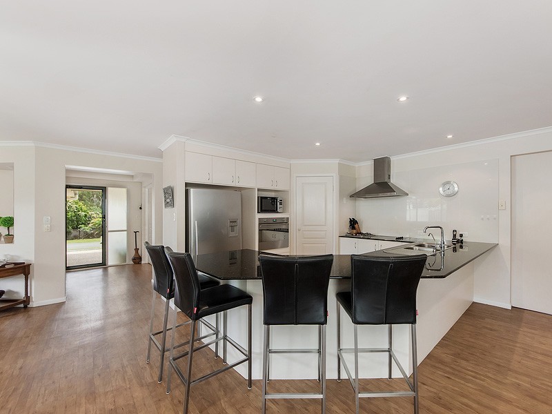 13 York Creek Crescent, Reedy Creek QLD 4227