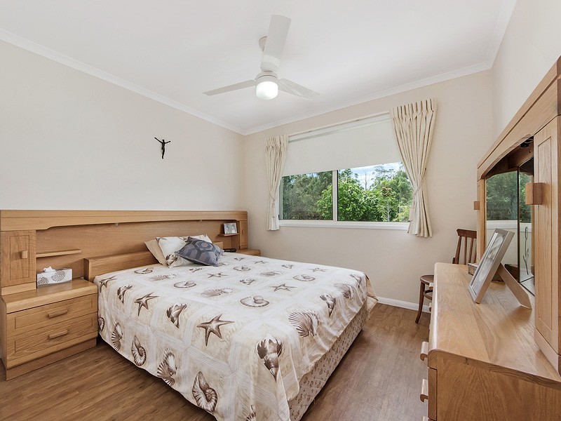 13 York Creek Crescent, Reedy Creek QLD 4227