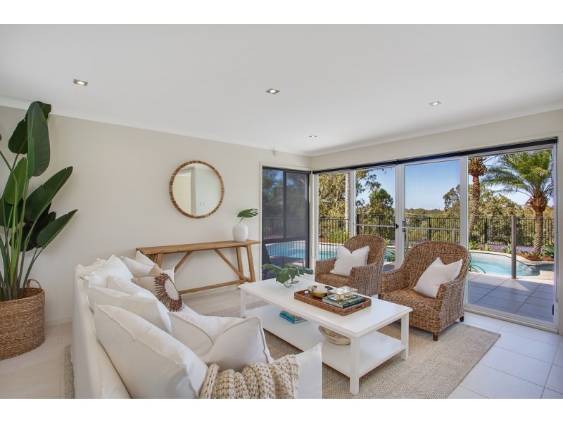 3 Earle Court, Tallai QLD 4213