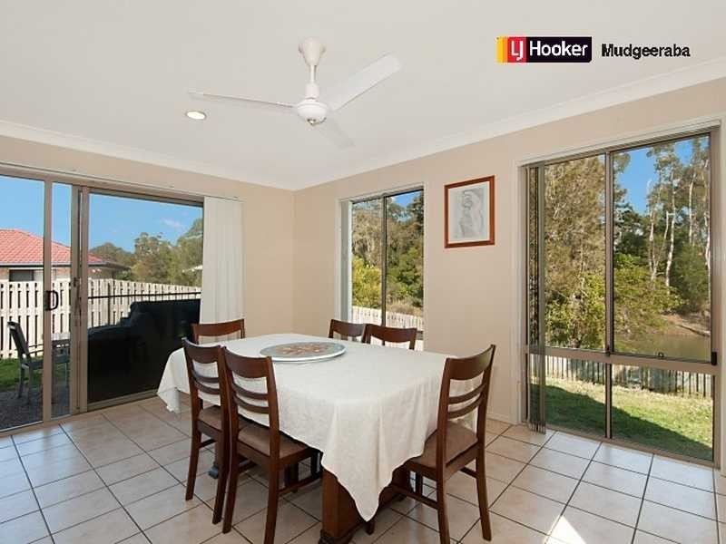 83 Yodelay Street, Varsity Lakes QLD 4227