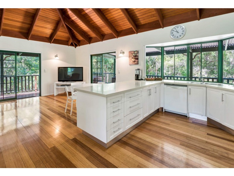 41 Canopy Drive, Bonogin QLD 4213