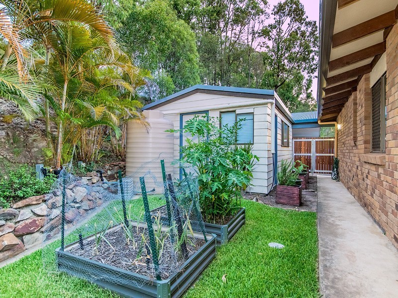 20 Branch Crescent, Reedy Creek QLD 4227
