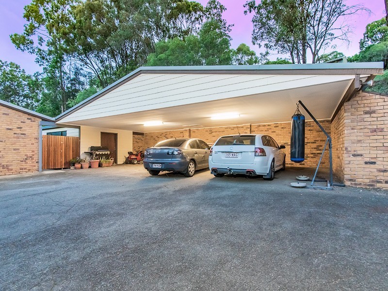 20 Branch Crescent, Reedy Creek QLD 4227