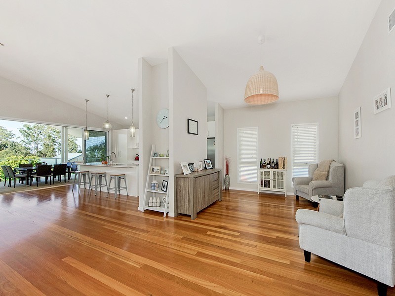 21 Worchester Terrace, Reedy Creek QLD 4227