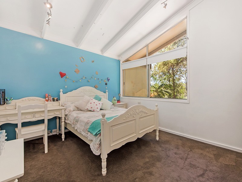 2 Dermott Place, Tallebudgera QLD 4228