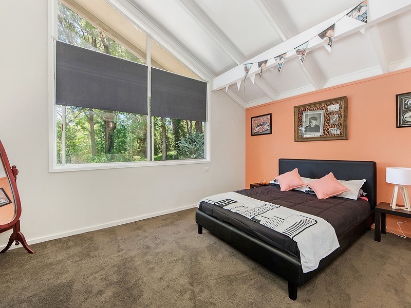 2 Dermott Place, Tallebudgera QLD 4228