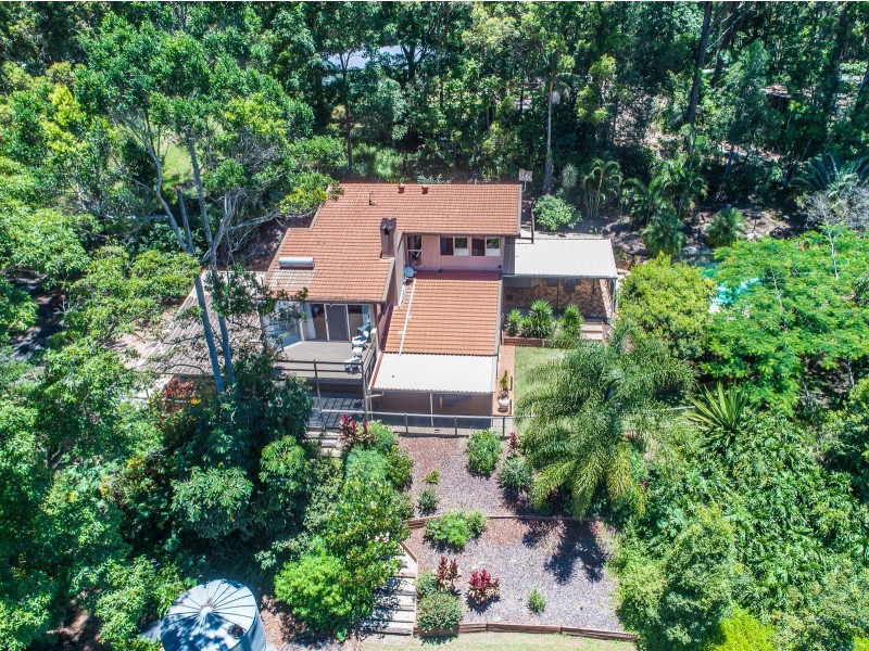 2 Dermott Place, Tallebudgera QLD 4228
