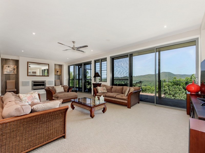 20 Grandview Terrace, Tallai QLD 4213