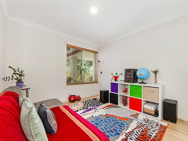 6 Sea Eagle Drive, Burleigh Waters QLD 4220