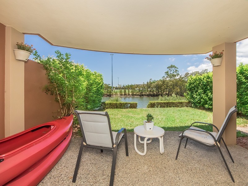 24/4 University Drive, Robina QLD 4226