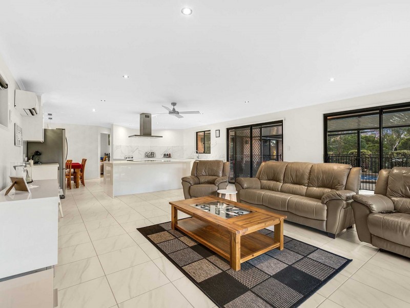 17 Country View Drive, Nerang QLD 4211