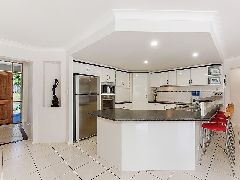 33 Asperia Street, Reedy Creek QLD 4227