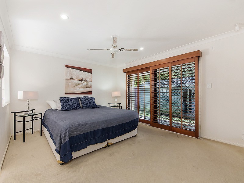 33 Asperia Street, Reedy Creek QLD 4227