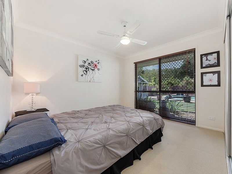 33 Asperia Street, Reedy Creek QLD 4227