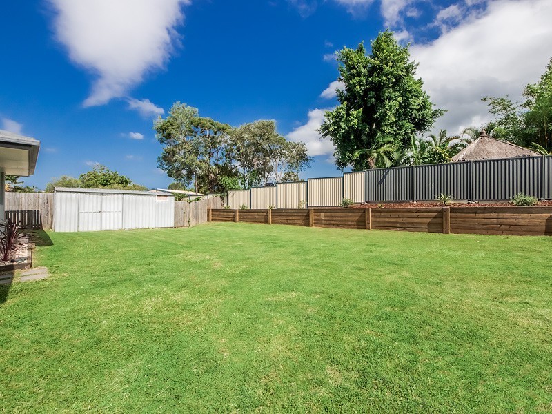 8 Tiley Court, Highland Park QLD 4211