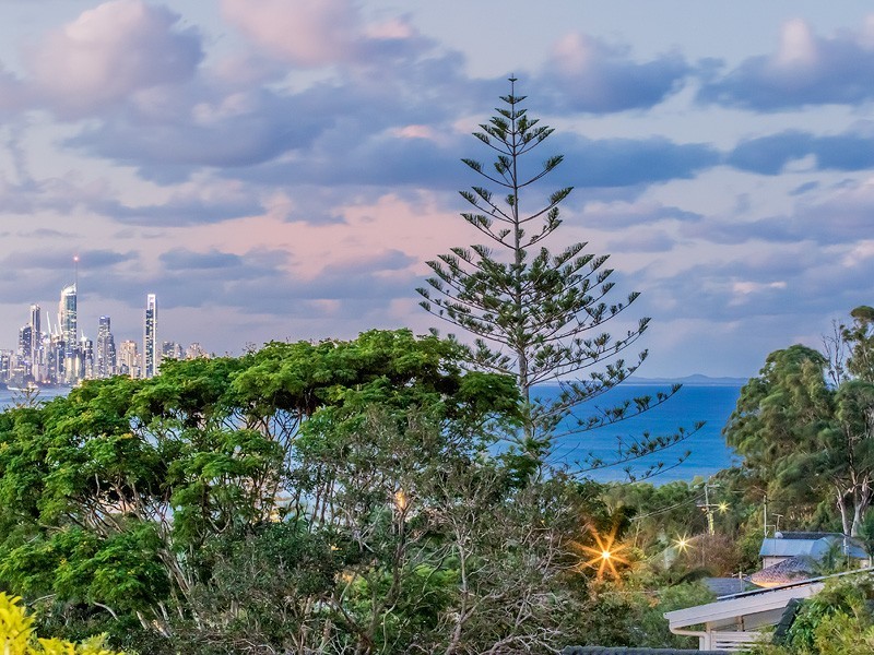 2 Rudd Street, Burleigh Heads QLD 4220