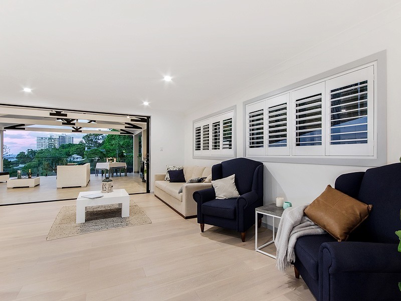 2 Rudd Street, Burleigh Heads QLD 4220