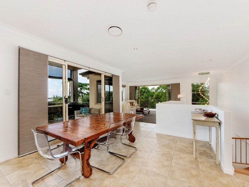 3 Wilcox Close, Reedy Creek QLD 4227