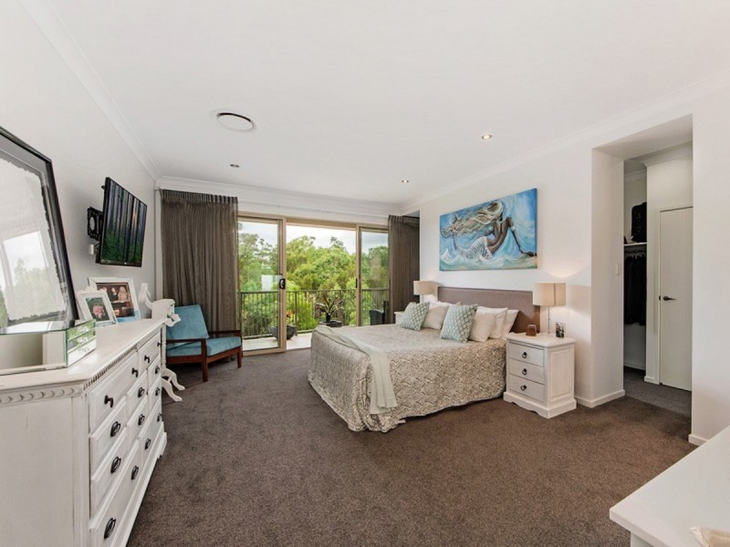 3 Wilcox Close, Reedy Creek QLD 4227