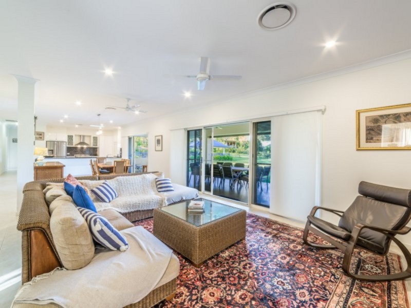 39 Tobin Way, Tallebudgera QLD 4228