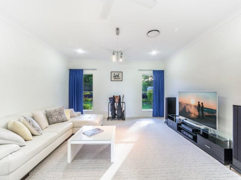 39 Tobin Way, Tallebudgera QLD 4228