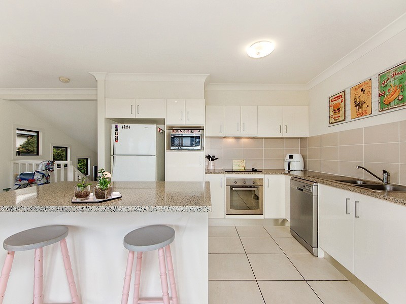 18/5 Faculty Crescent, Mudgeeraba QLD 4213
