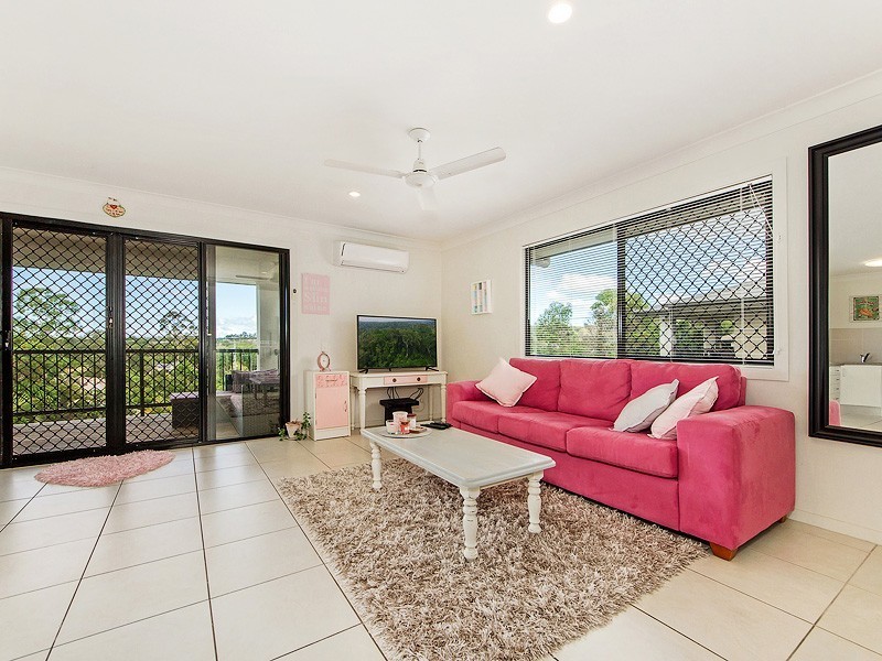 18/5 Faculty Crescent, Mudgeeraba QLD 4213