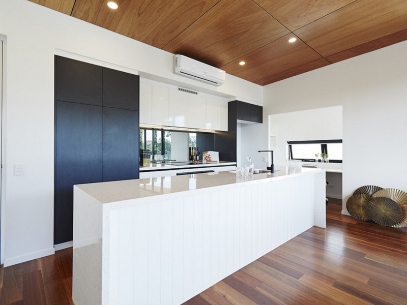 1 Hart Street, Ashmore QLD 4214