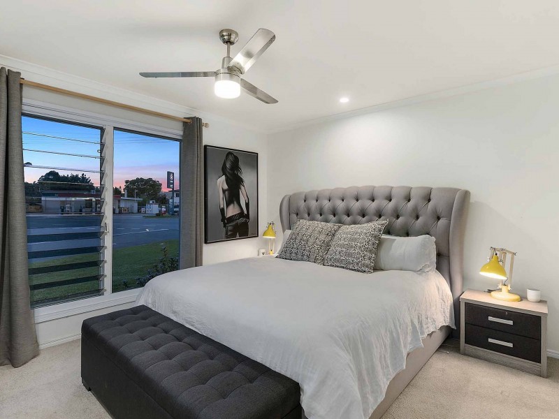 216 Bayview Street, Runaway Bay QLD 4216