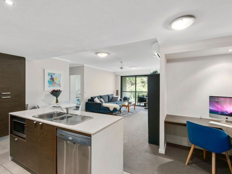 30/154 Musgrave Avenue, Southport QLD 4215