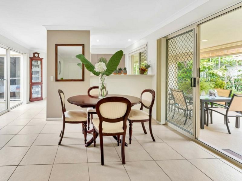 19/2-4 Langport Parade, Mudgeeraba QLD 4213