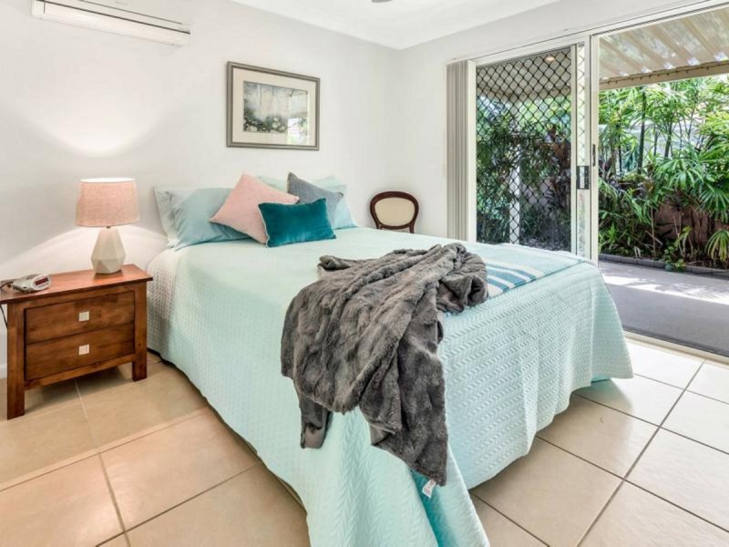 19/2-4 Langport Parade, Mudgeeraba QLD 4213