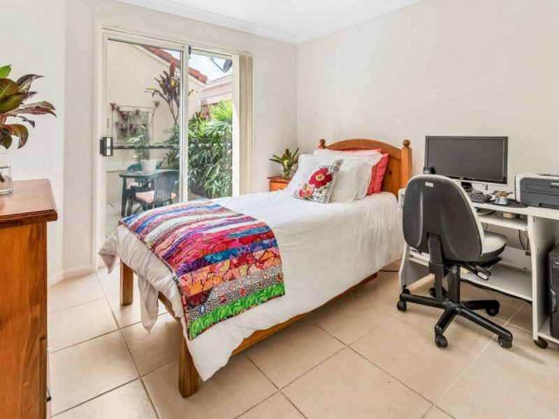 19/2-4 Langport Parade, Mudgeeraba QLD 4213