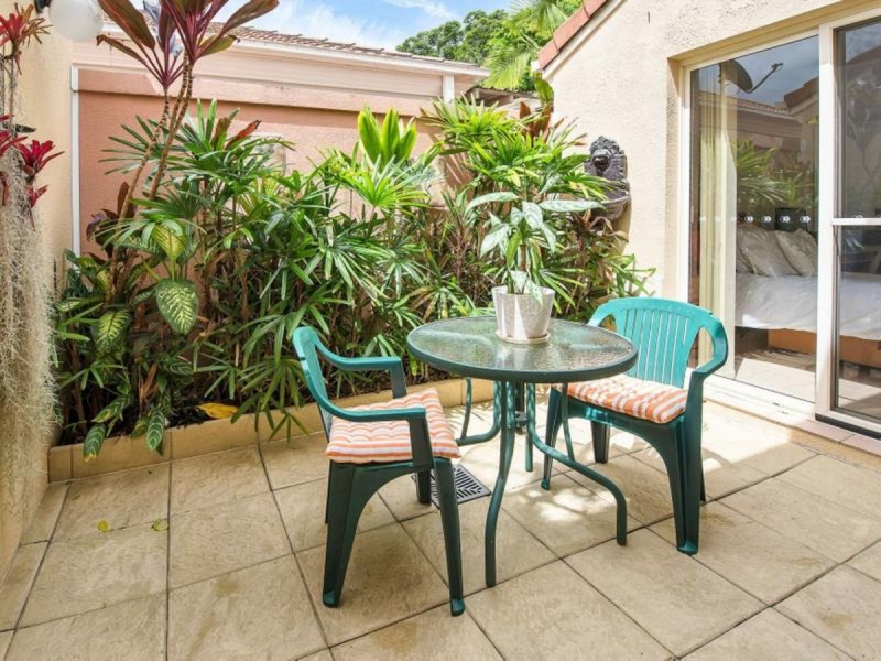19/2-4 Langport Parade, Mudgeeraba QLD 4213