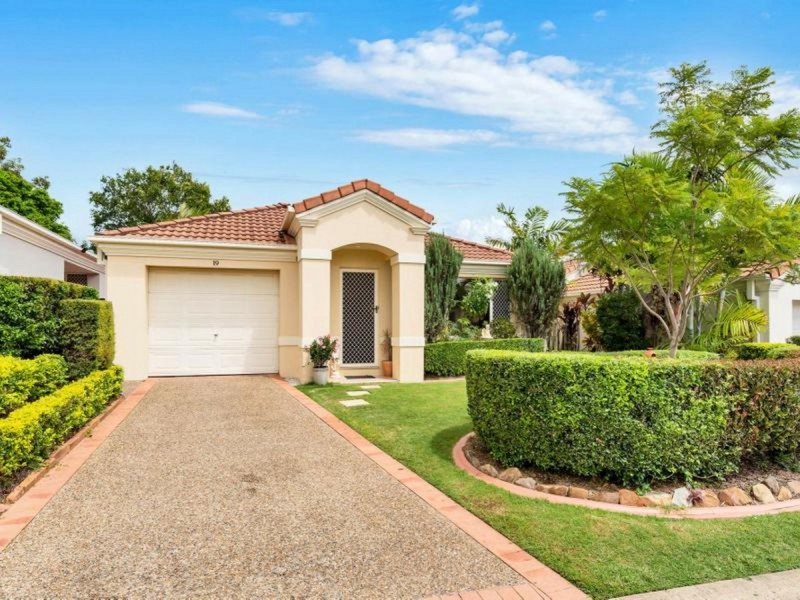 19/2-4 Langport Parade, Mudgeeraba QLD 4213