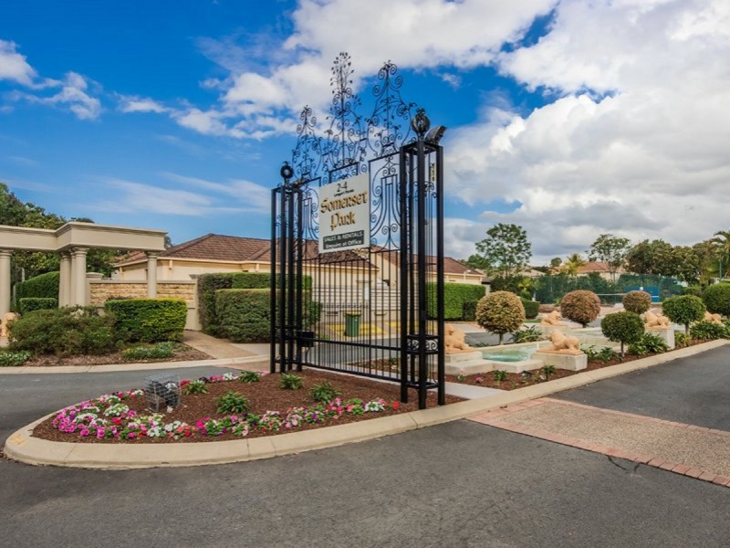 19/2-4 Langport Parade, Mudgeeraba QLD 4213