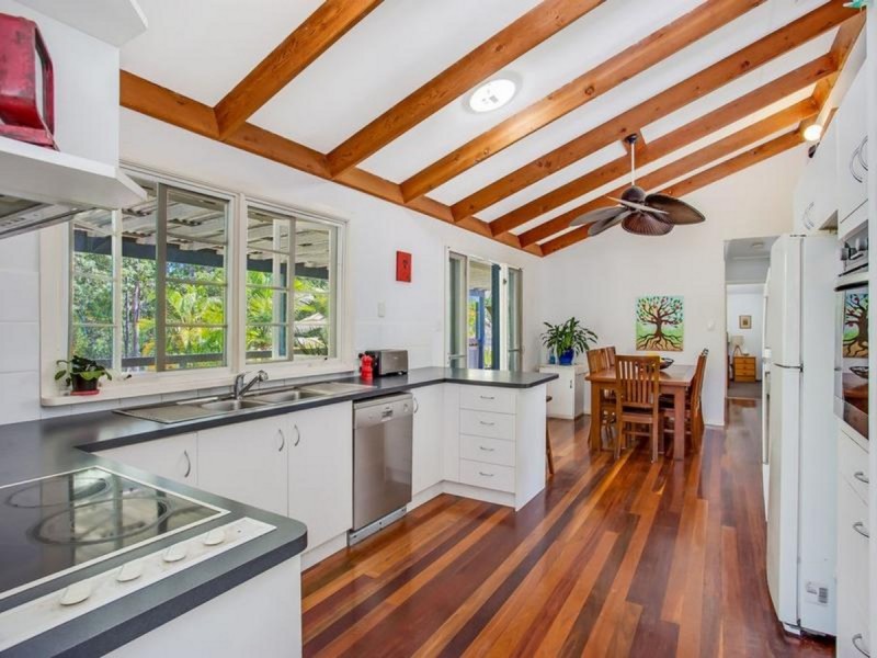 8 Alice Bowden Court, Worongary QLD 4213