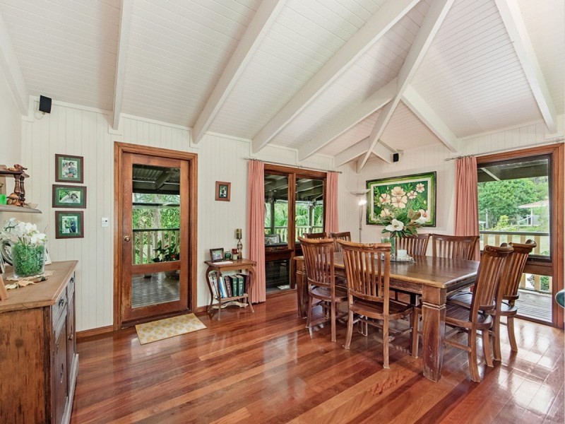 2 Ronelle Court, Tallebudgera QLD 4228