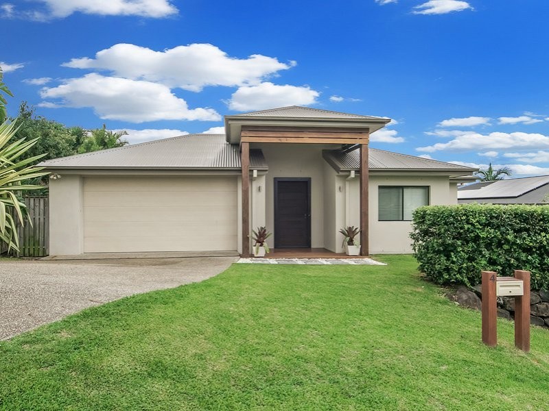 4 Peregrine Street, Reedy Creek QLD 4227