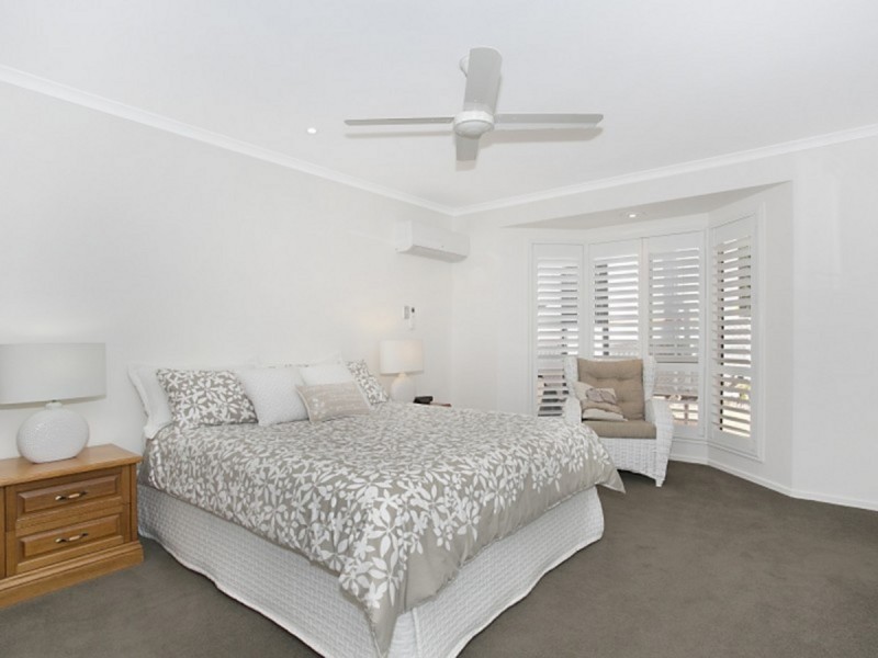 1 Grandview Terrace, Tallai QLD 4213