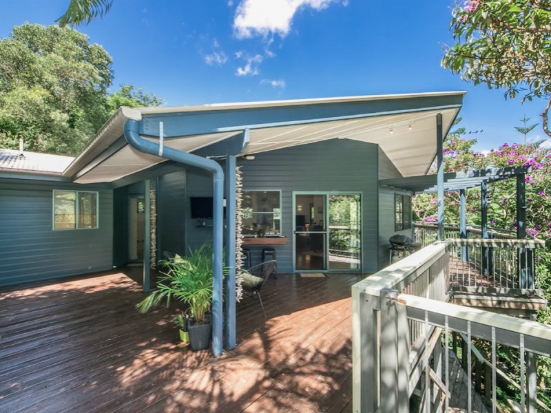120 Valley Drive, Tallebudgera QLD 4228