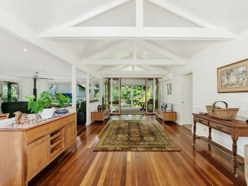 2 Goline Court, Tallebudgera QLD 4228