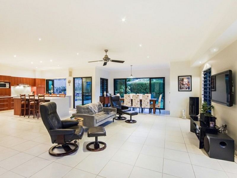 13 Yamanie Court, Nerang QLD 4211