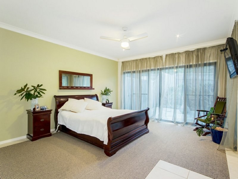 13 Yamanie Court, Nerang QLD 4211