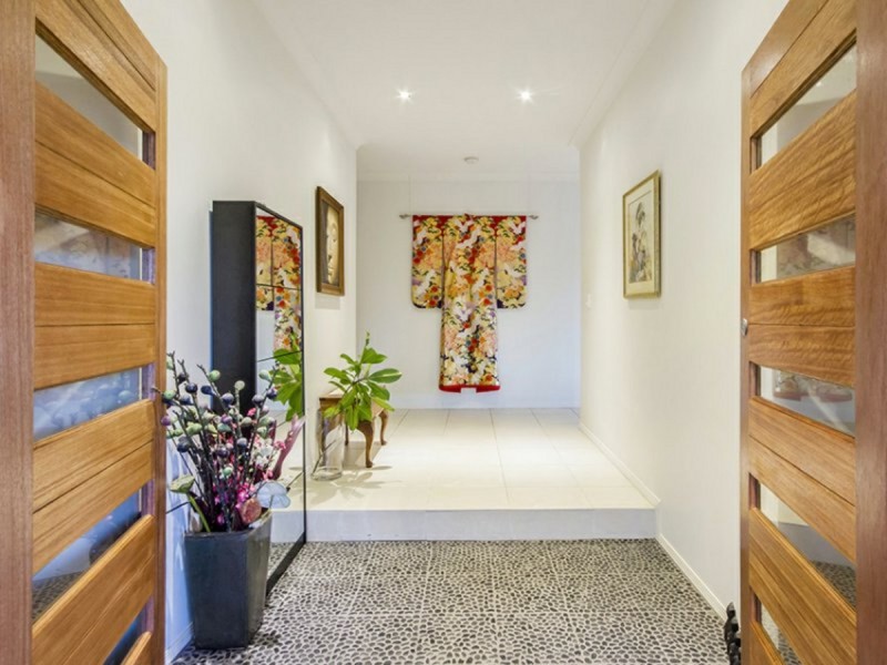 13 Yamanie Court, Nerang QLD 4211