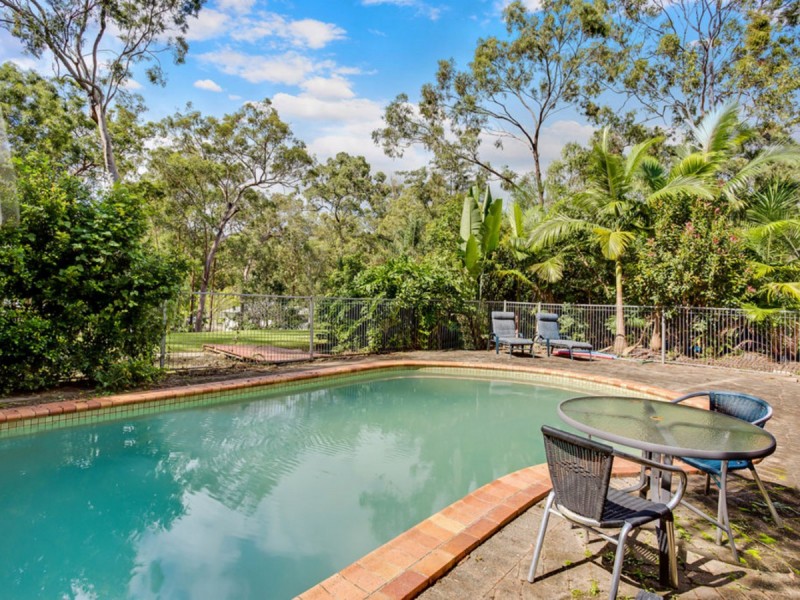 18 Hugh Guinea Court, Worongary QLD 4213