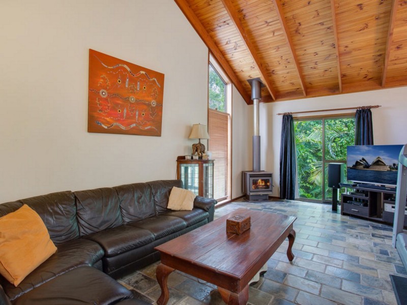 18 Hugh Guinea Court, Worongary QLD 4213